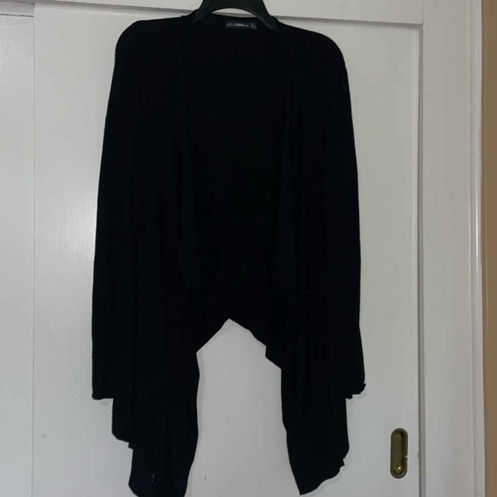 Black sweater / cardigan